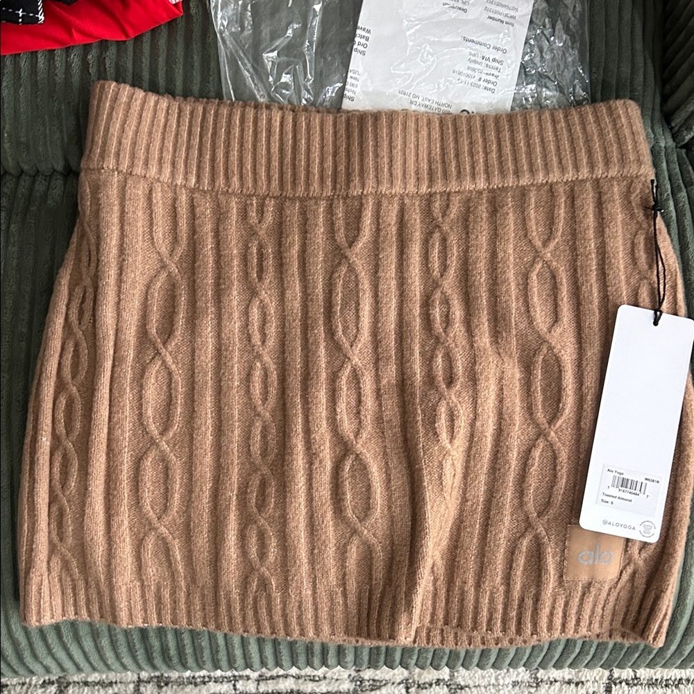 Elle Camel Cable Knit Mini Skirt